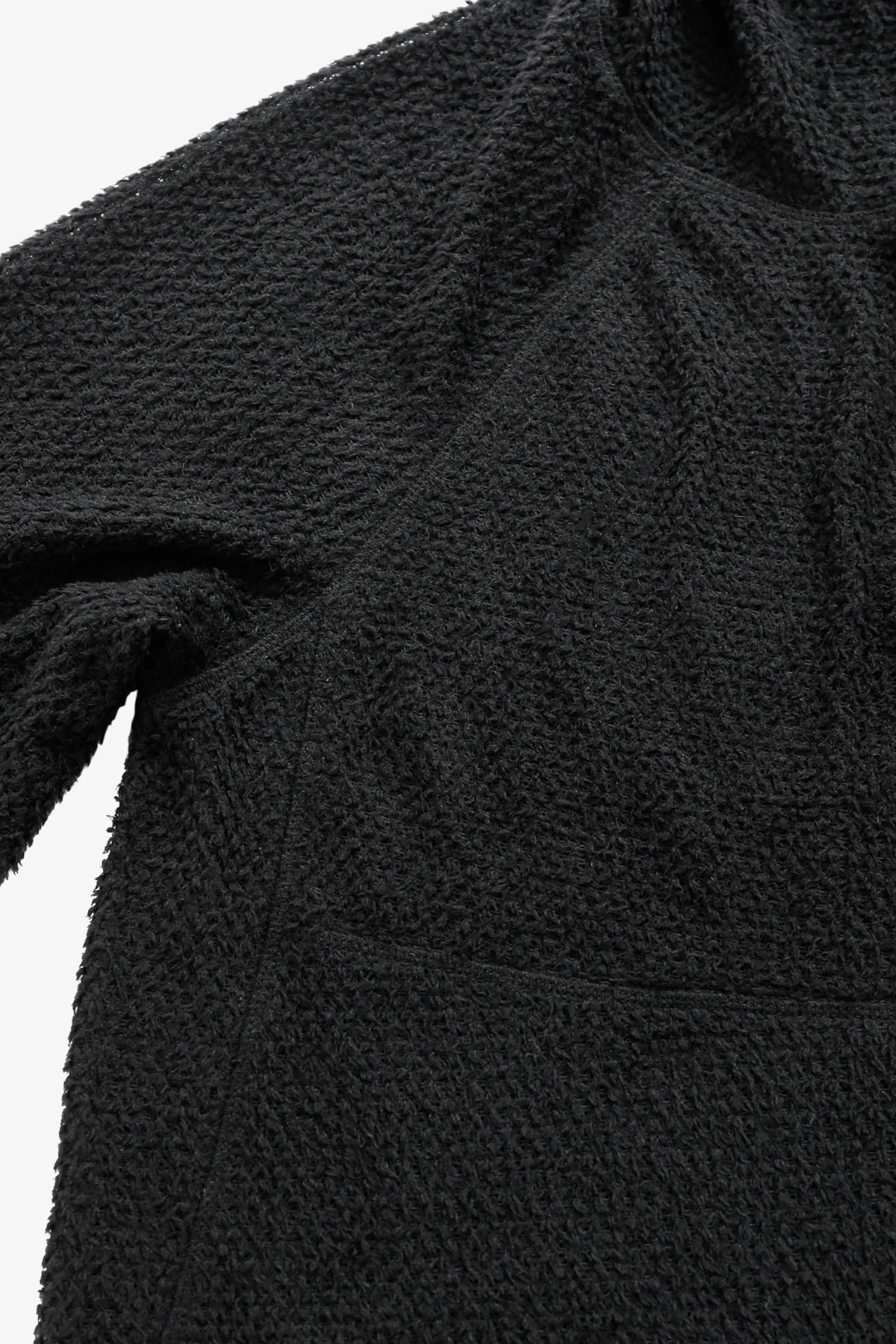 Alpha Pullover